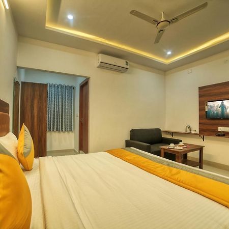 Visa Inn Transit Stay With Airport Transfer Бангалор Экстерьер фото
