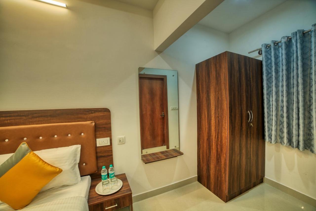 Visa Inn Transit Stay With Airport Transfer Бангалор Экстерьер фото